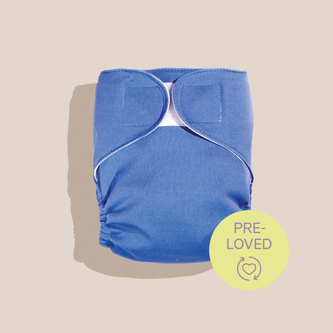 Pre-loved Judes Stoffwindeln Überhose in Blueberry 

Pre-loved Judes Cloth Diaper Cover in Blueberry