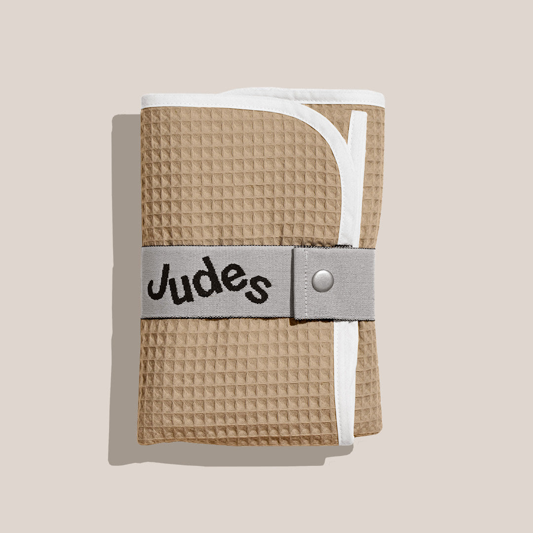 Changing Mat in Sand from Judes Family